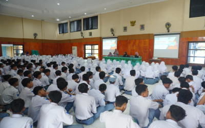 Wujudkan Lingkungan Asri dan Berkelanjutan, SMK Negeri 3 Pekalongan Gelar Sosialisasi Sekolah Adiwiyata