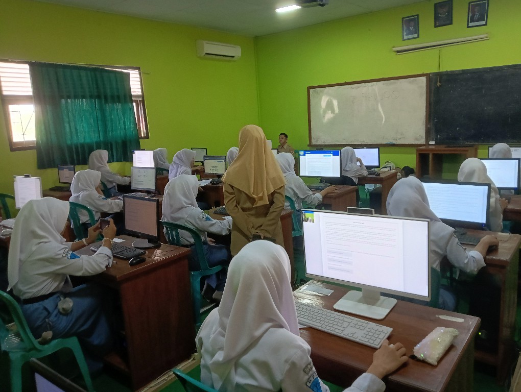 Persiapkan Kesiapan Teknis dan Mental Siswa, SMK 3 Pekalongan Gelar Gladi Bersih TKA